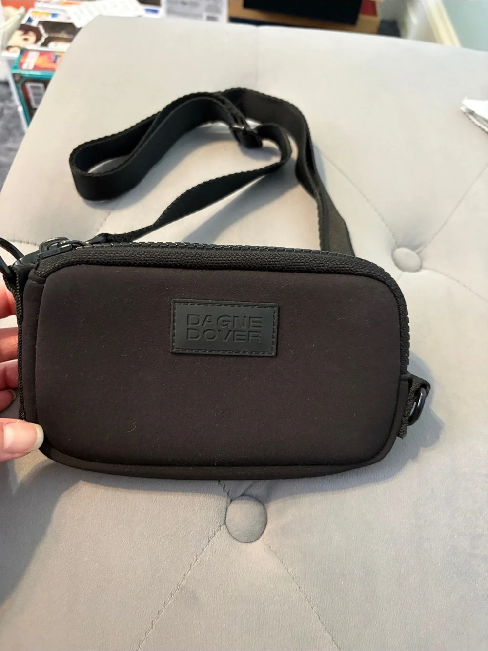Dagne Dover adjustable cash